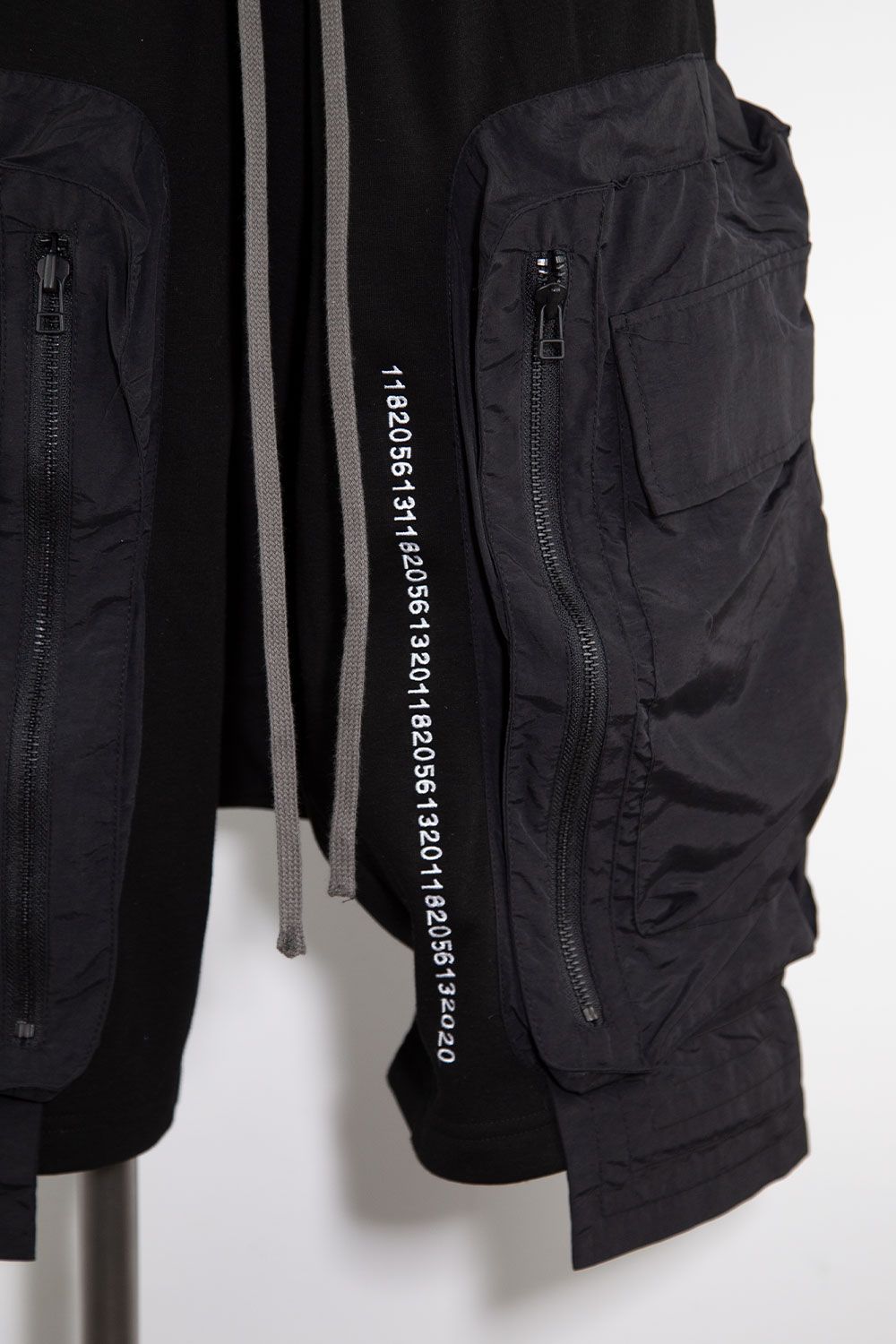 ナイロンコンビボンバーヒートショーツ / Nylon×Bomber Heat Shorts / ブラック