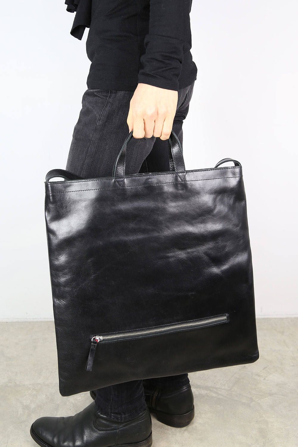 schoulder bag / ブラック