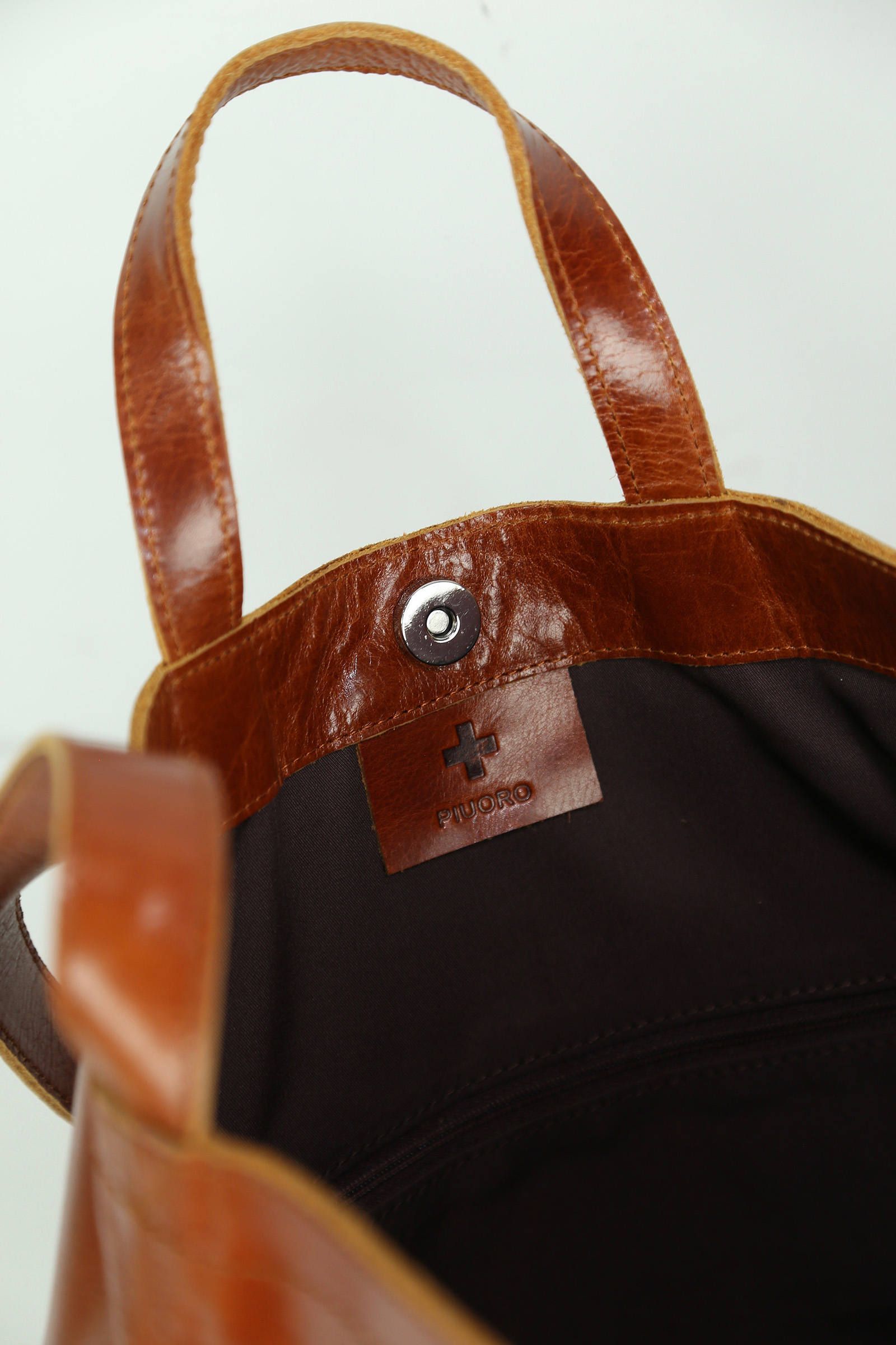schoulder bag / ブラウン