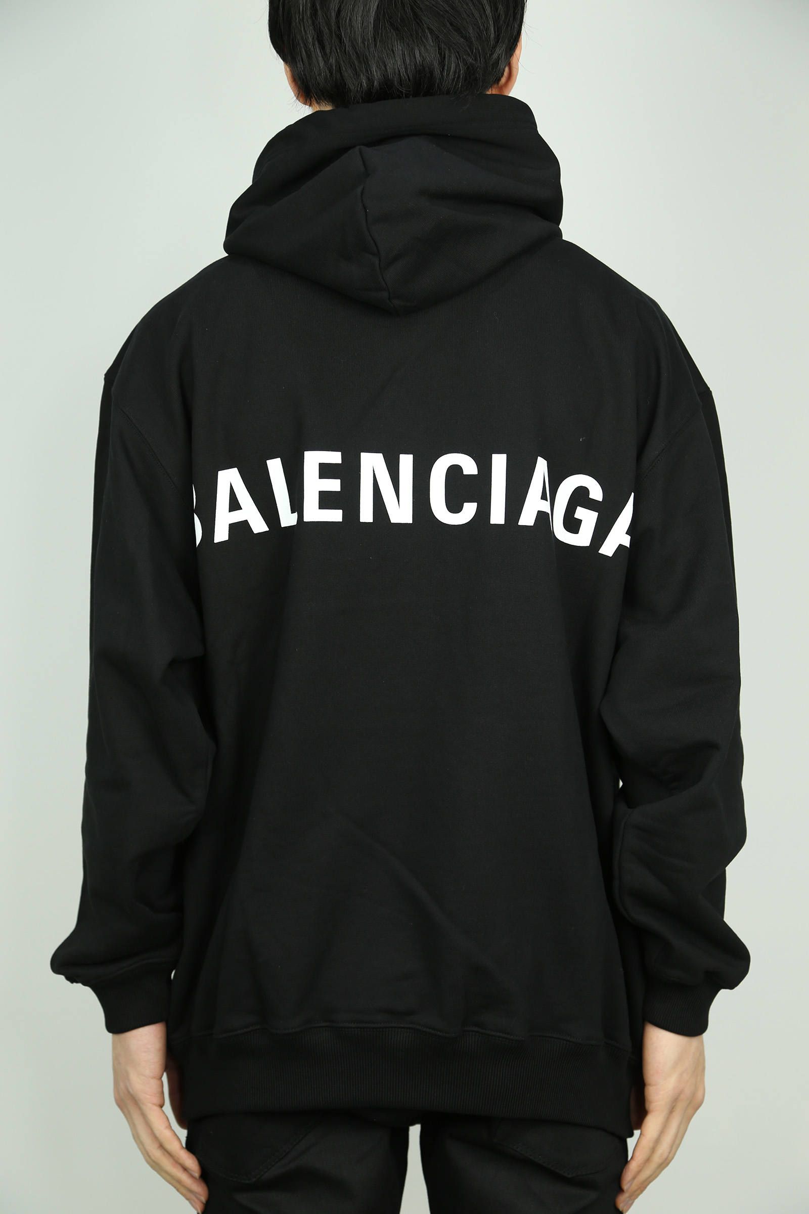 BALENCIAGA - Hoodie / ブラック | Tempt