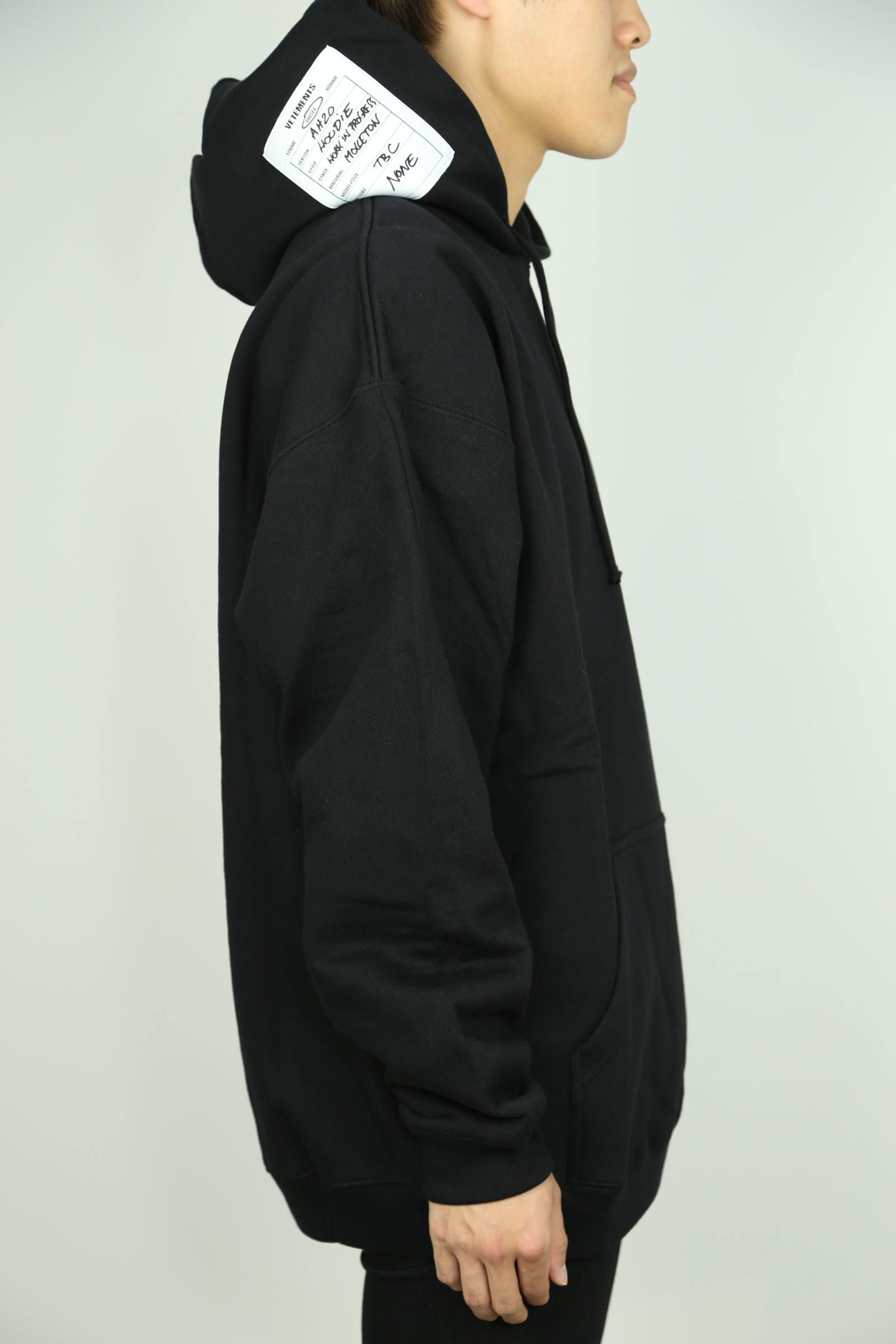 VETEMENTS - ATELIER PATCH HOODIE / ブラック | Tempt