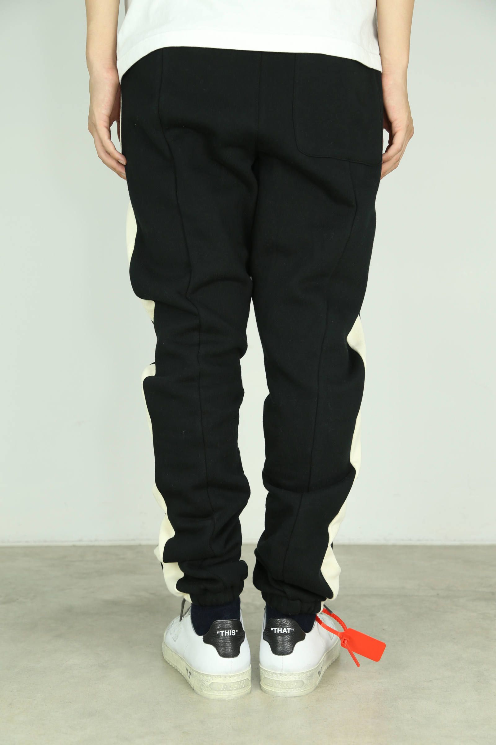 FOG ESSENTIALS - SIDE LINE SWEAT PANTS / グレー | Tempt