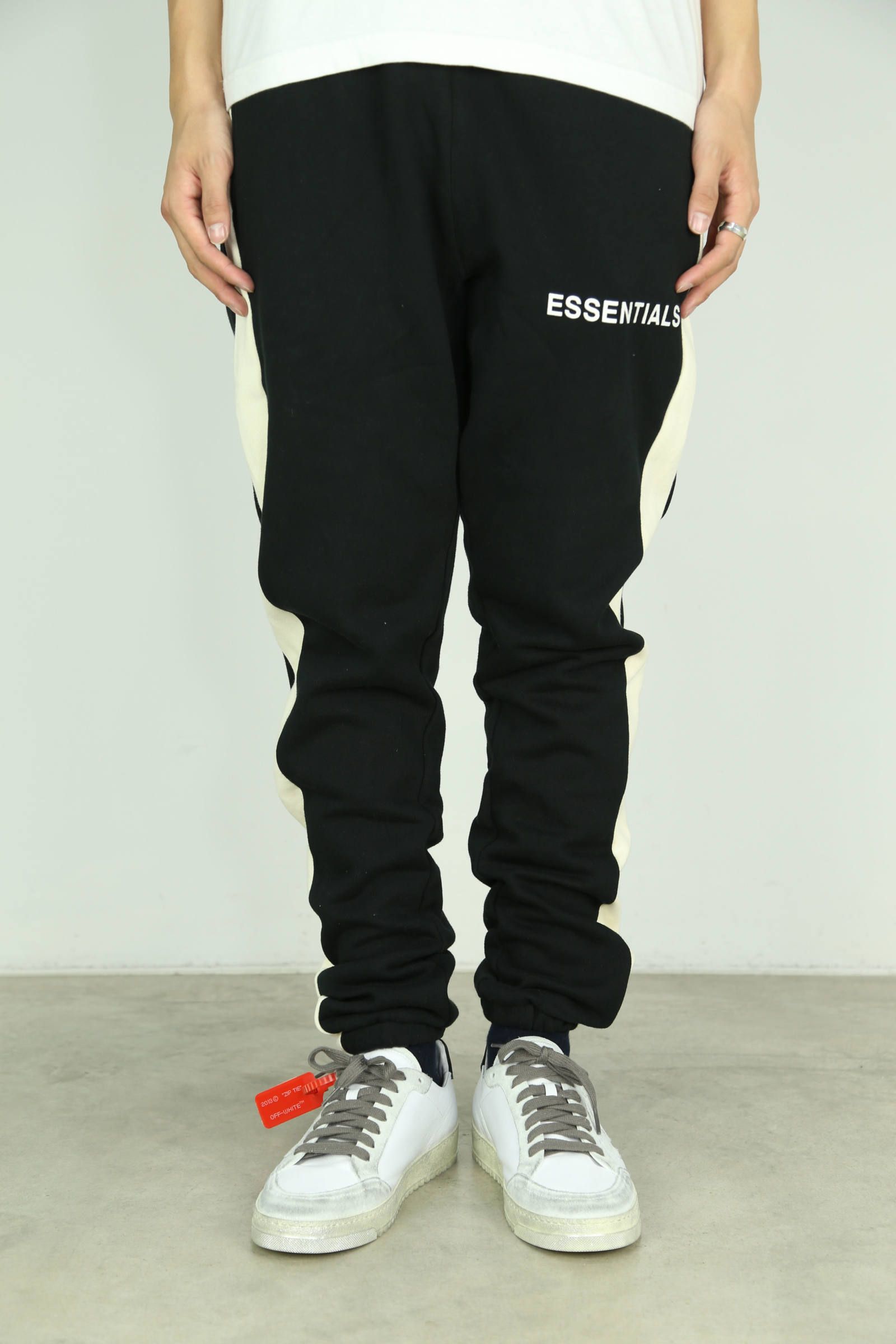 Essentials Side Stripe Sweatpants  S