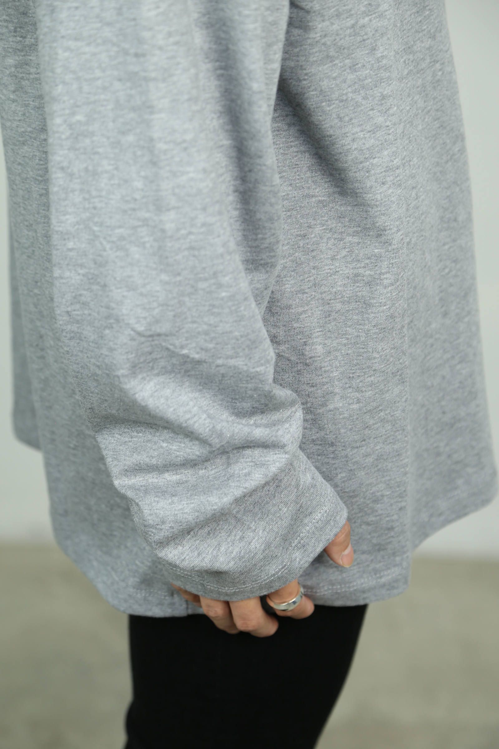 ONE POINT BOXY L/S TEE / グレー