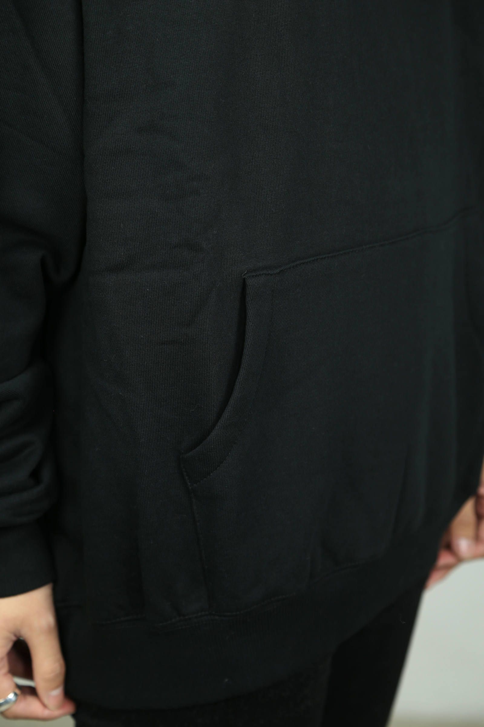 COMPLEX CON HOODIE / ブラック