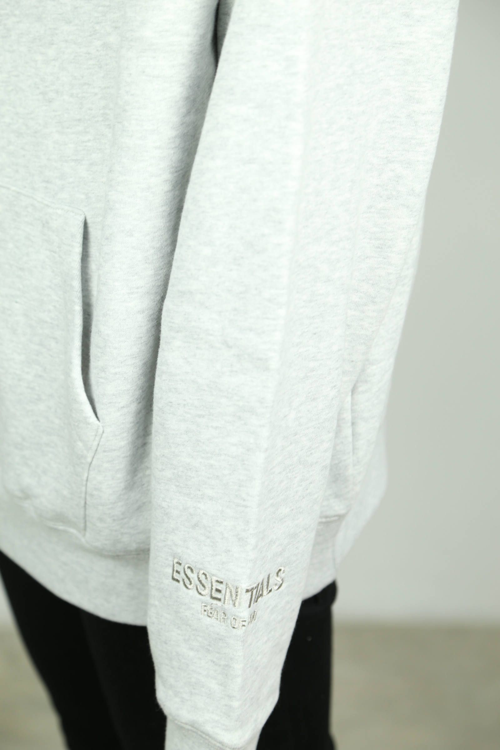 FOG ESSENTIALS - SOLID SWEAT HOODIE / ライトヘザーグレー | Tempt