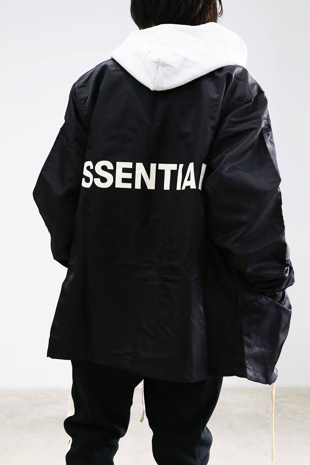 FOG ESSENTIALS   COACH JACKET / ブラック   Tempt