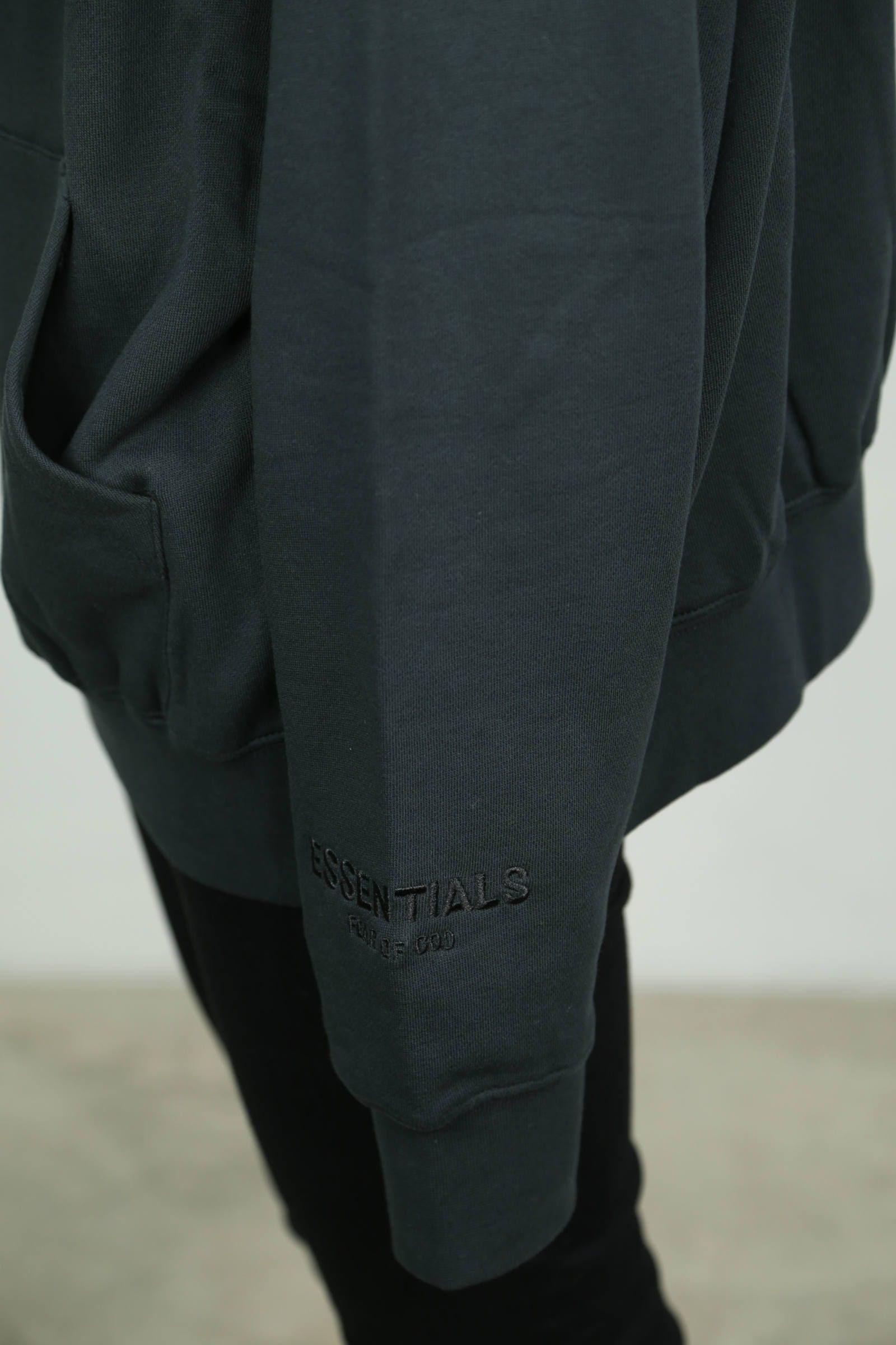 PULLOVER HOODIE REFLECTOR / ブラック