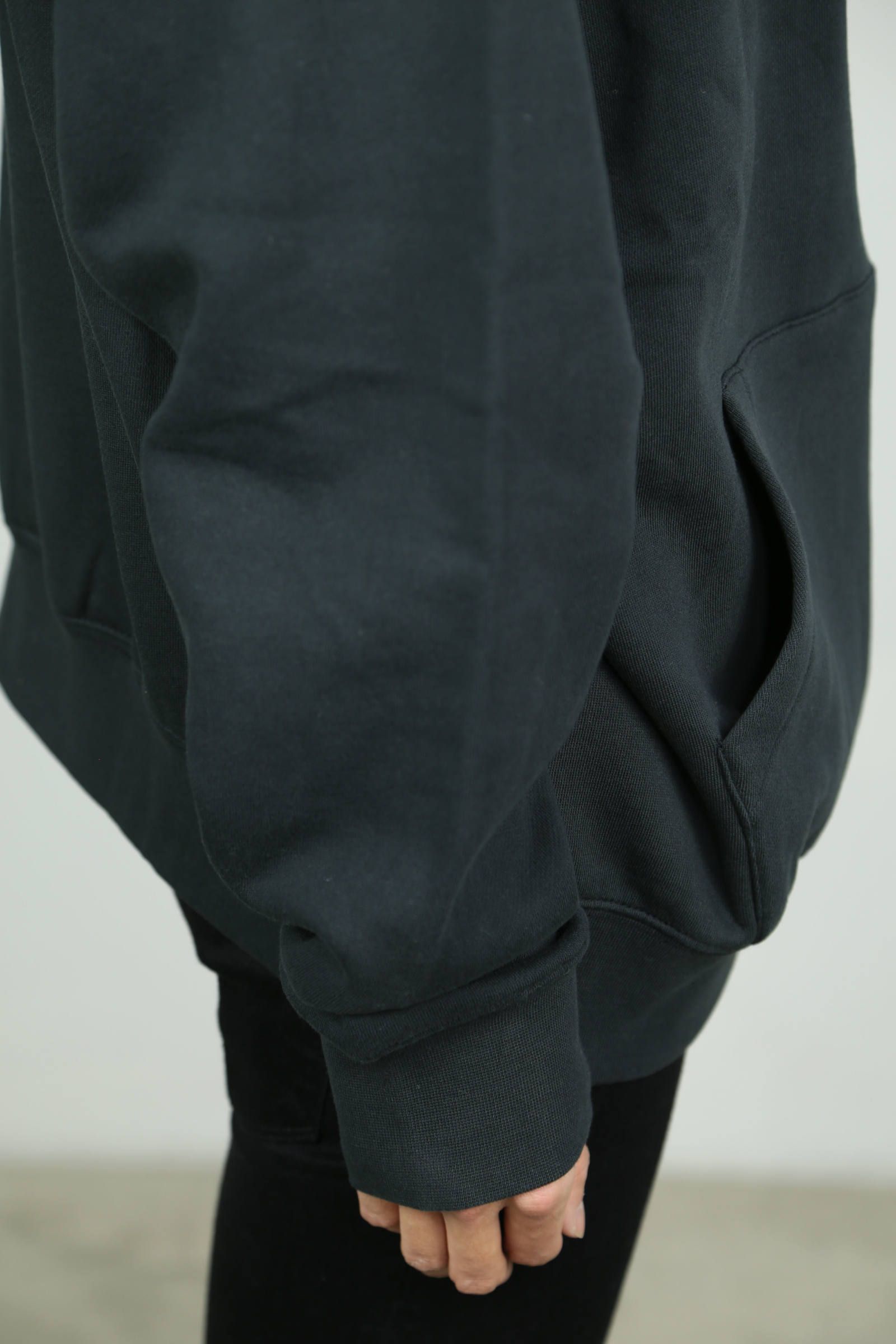 PULLOVER HOODIE REFLECTOR / ブラック