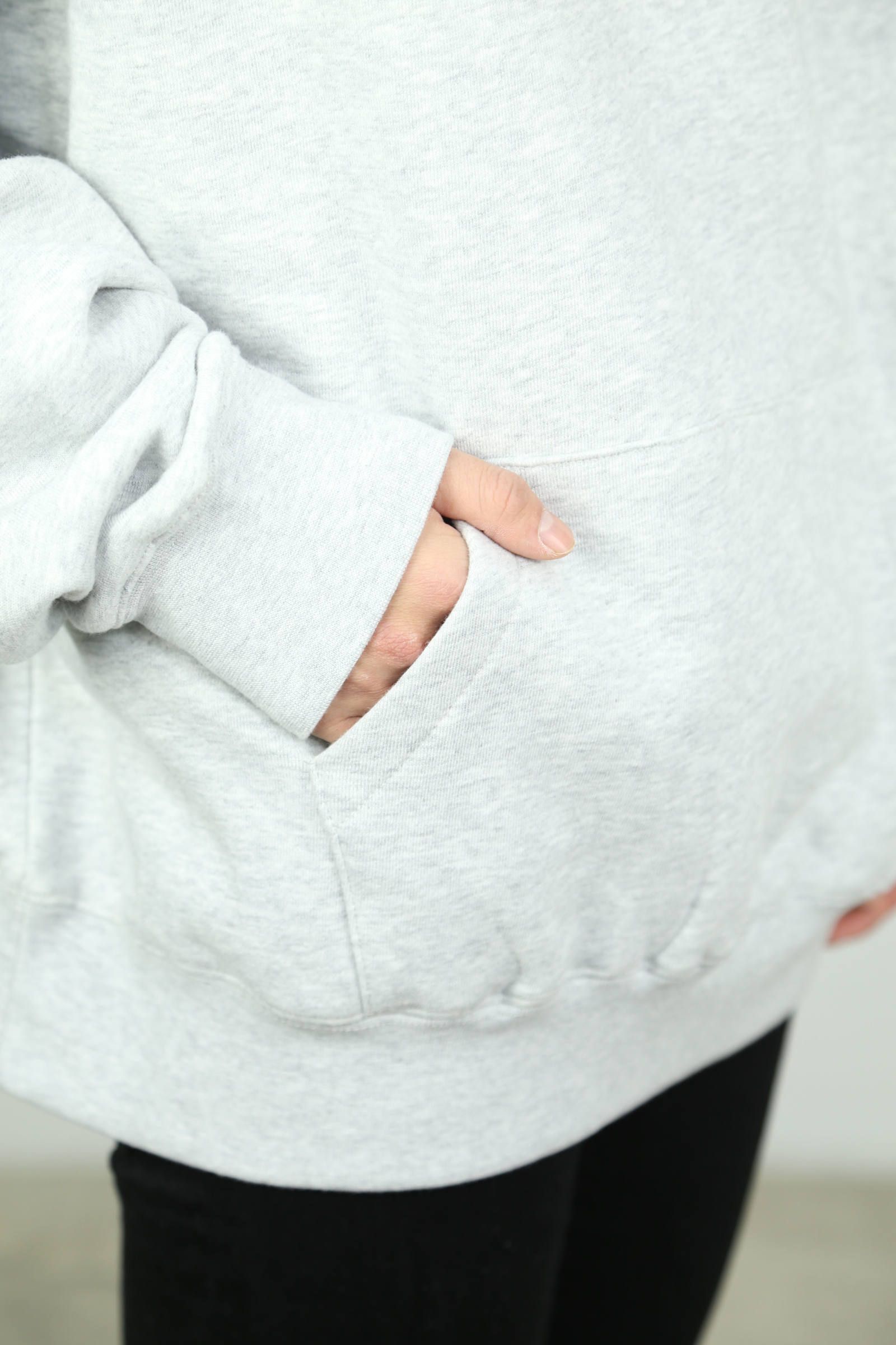 FOG ESSENTIALS - [ラスト1点 サイズXL] 【LA限定】PULLOVER HOODIE