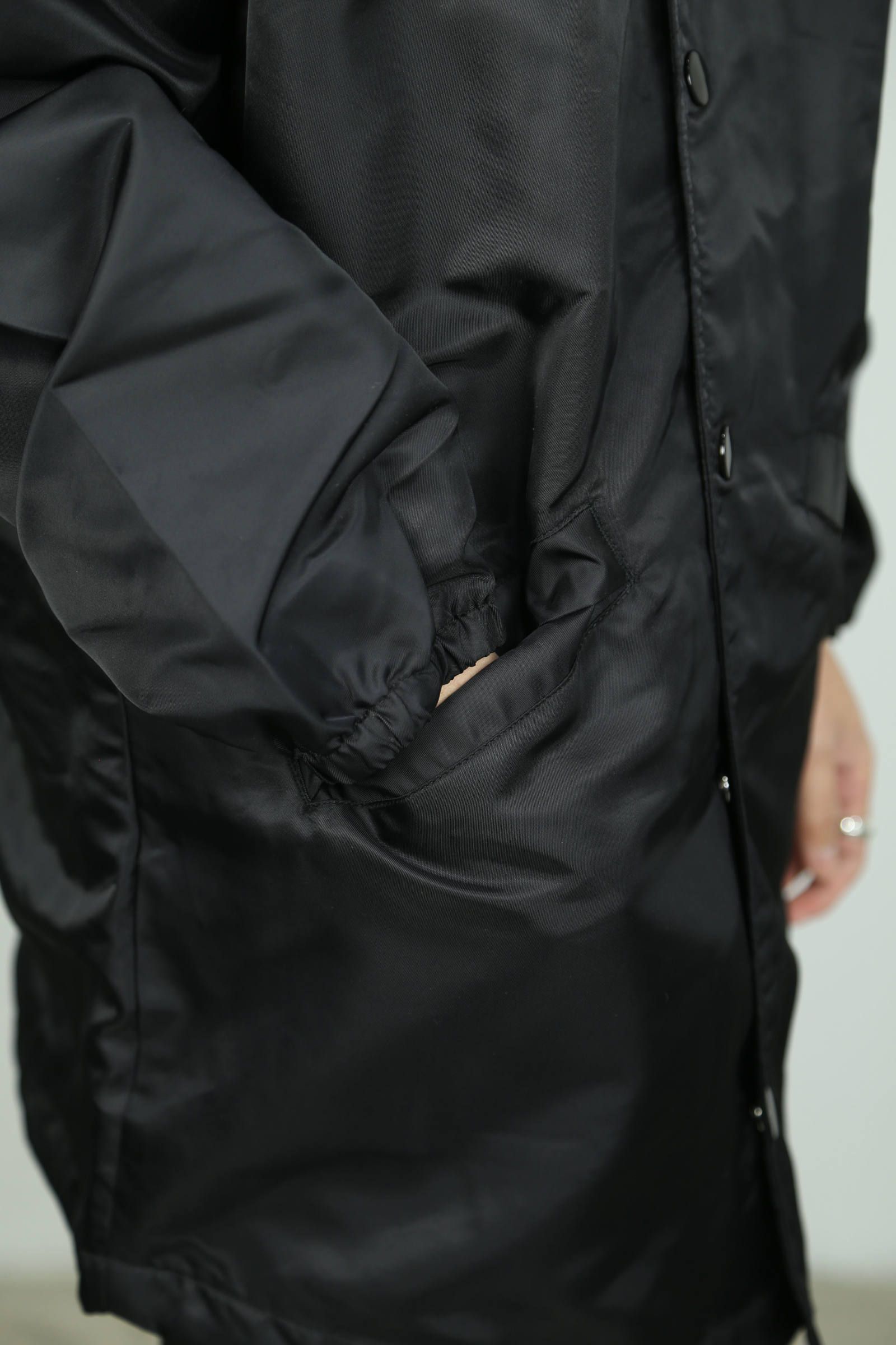 COACH JACKET HOODIE / ブラック