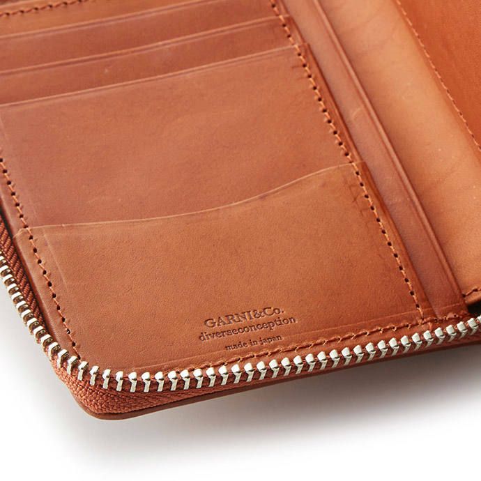 GARNI - Insection Zip Fold Wallet / ブラウン | Tempt