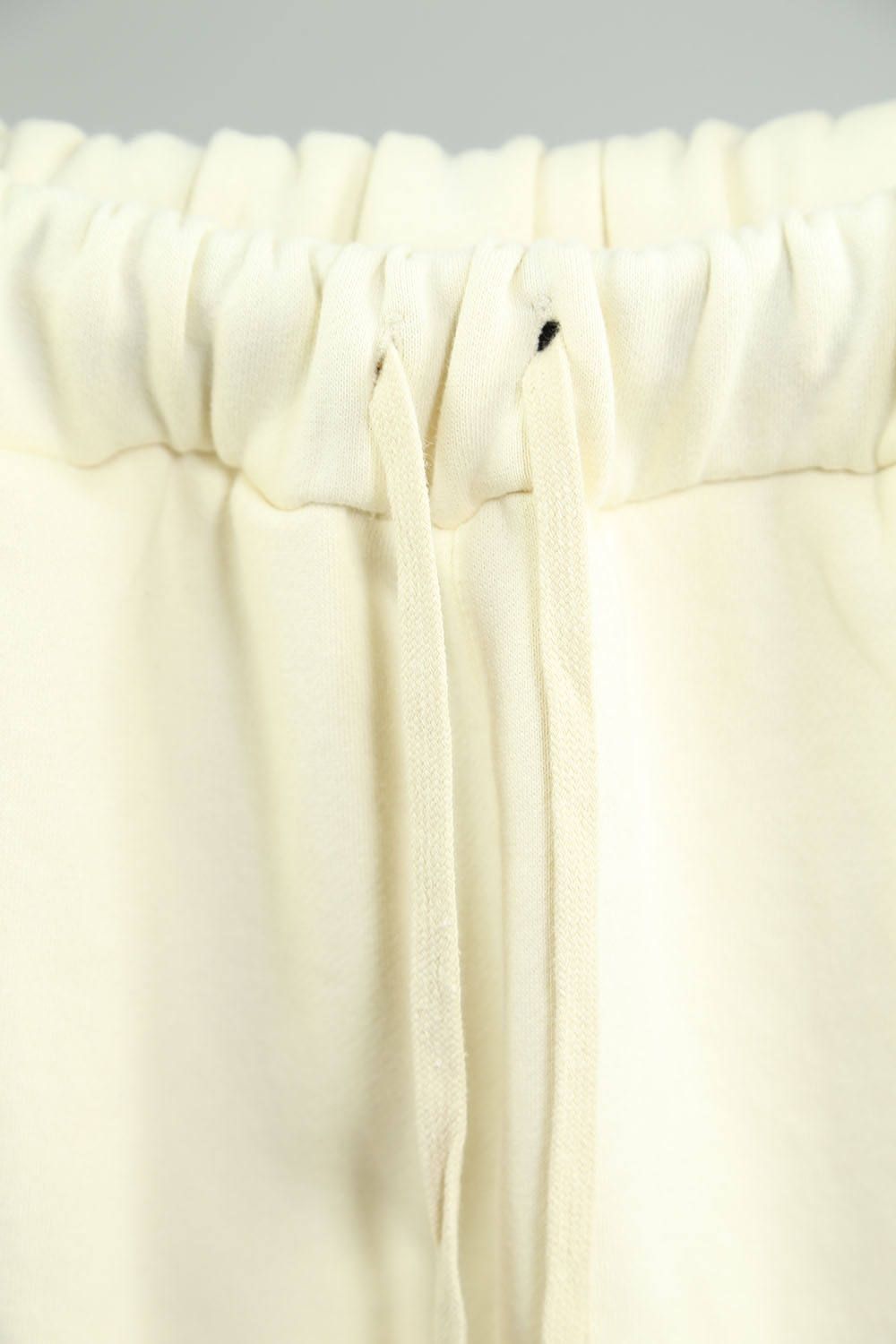 SIDE LINE SWEAT PANTS / クリーム