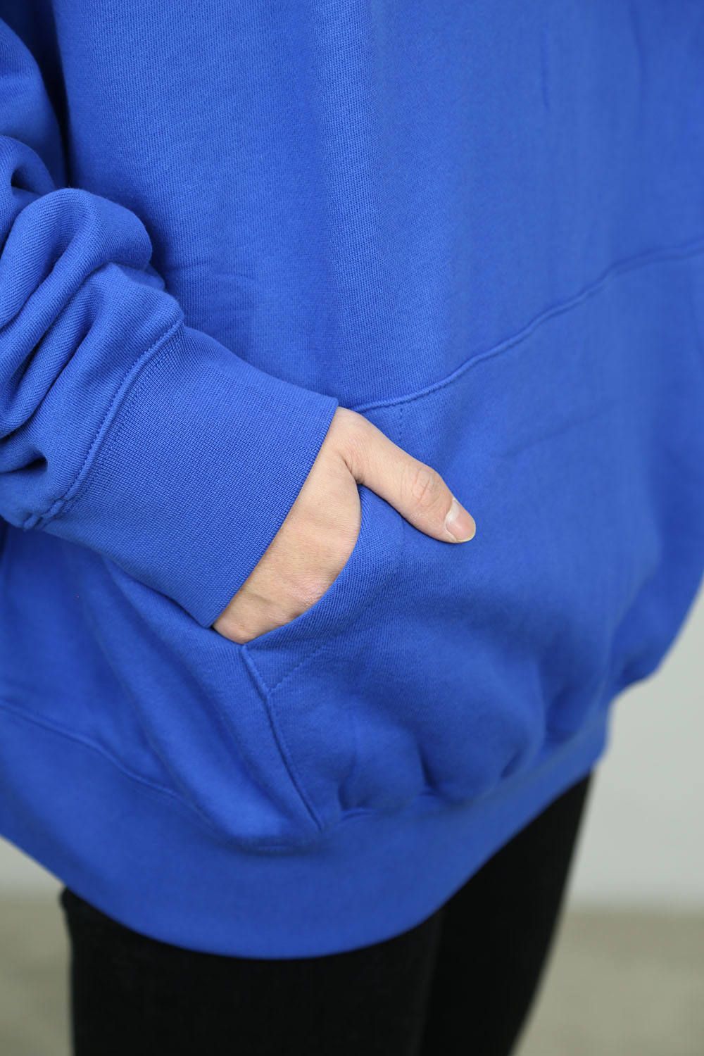 【FOG ESSENTIALS x TMC】HOODIE / ブルー