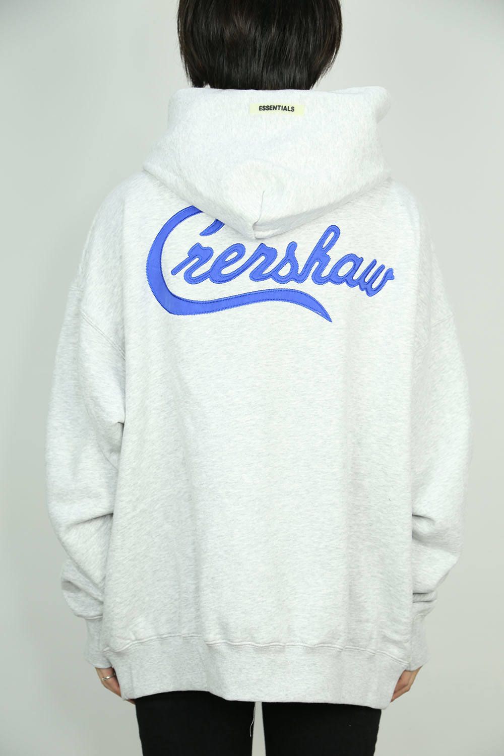 【FOG ESSENTIALS x TMC】HOODIE / グレー