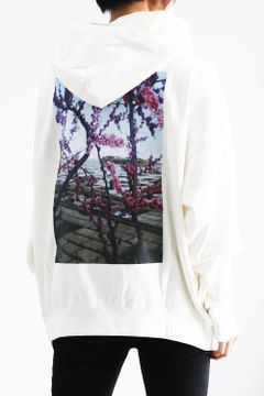 ESSENTIALS PHOTO HOODIE / ホワイト