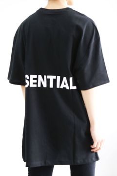 BACK LOGO S/S TEE / ブラック