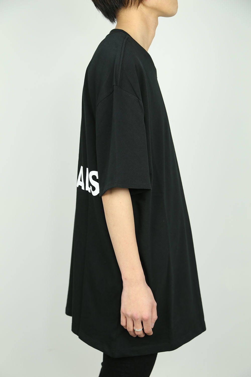 BACK LOGO S/S TEE / ブラック