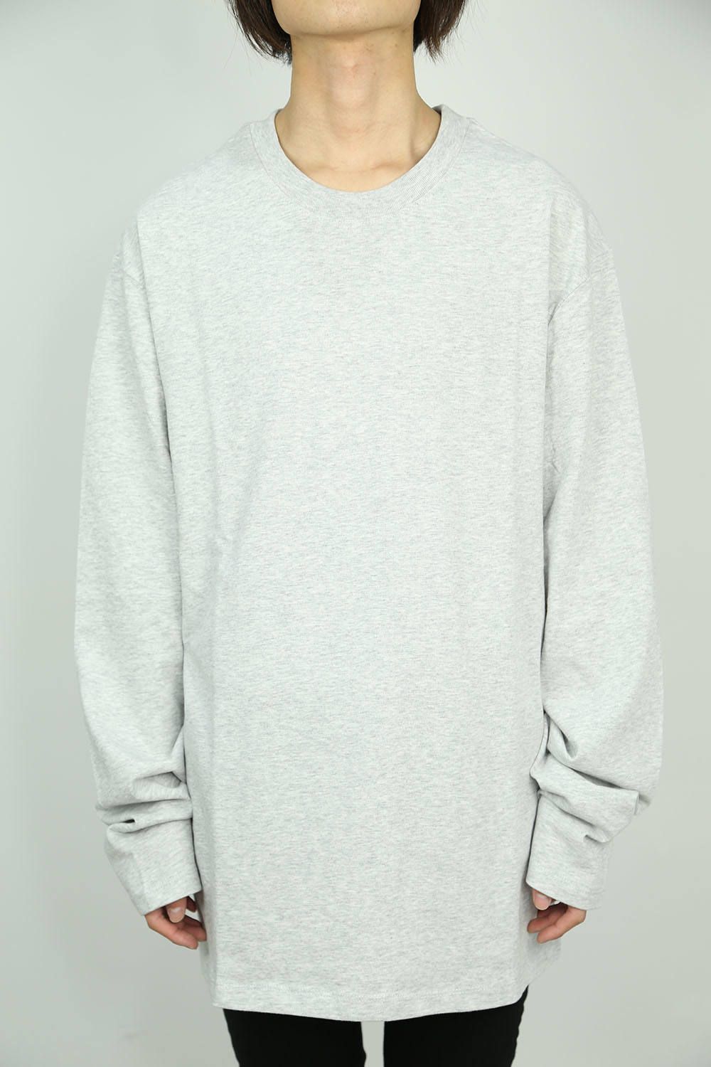 BACK LOGO L/S TEE / グレー