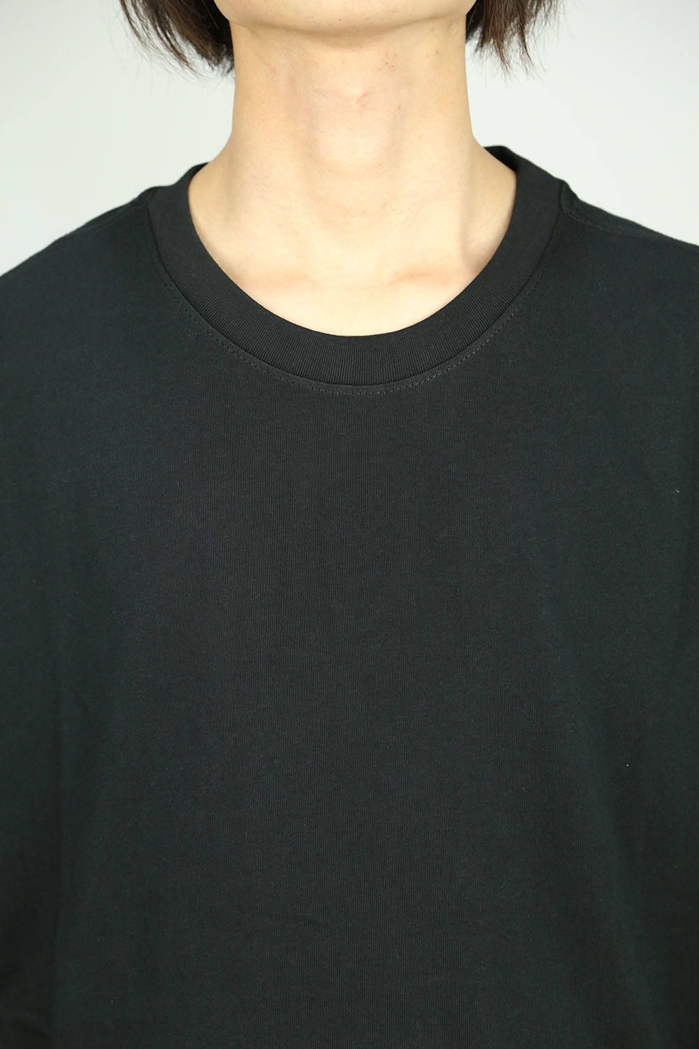 BACK LOGO S/S TEE / ブラック