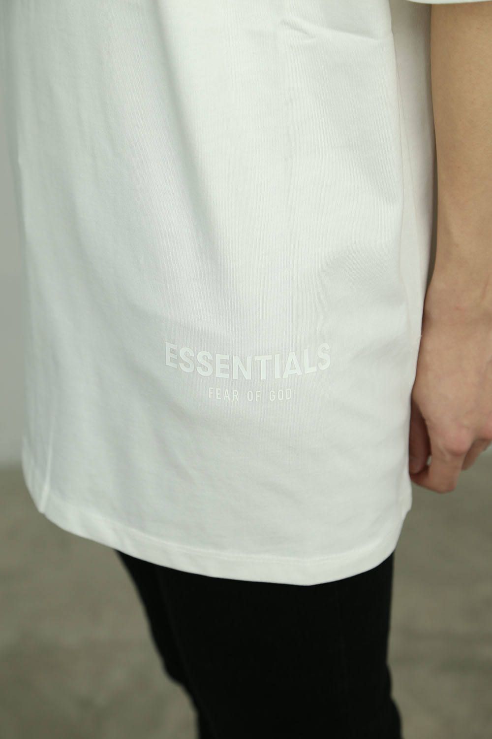 REFLECTOR LOGO S/S TEE / ホワイト