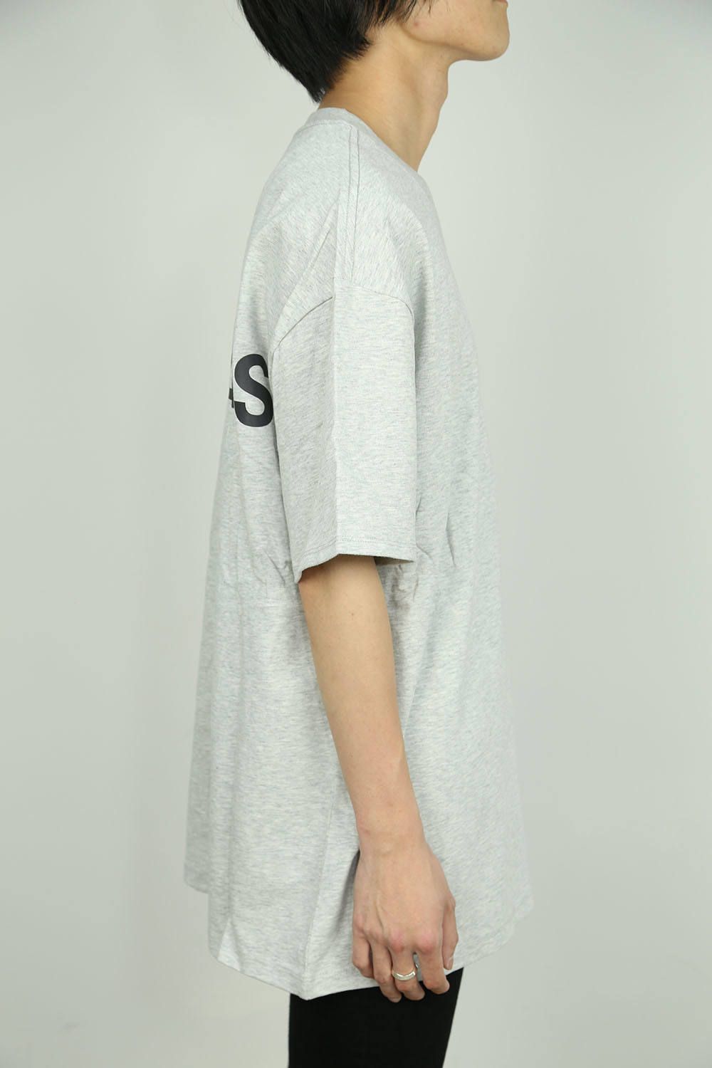 [ラスト1点 サイズL] REFLECTOR LOGO S/S TEE / グレー