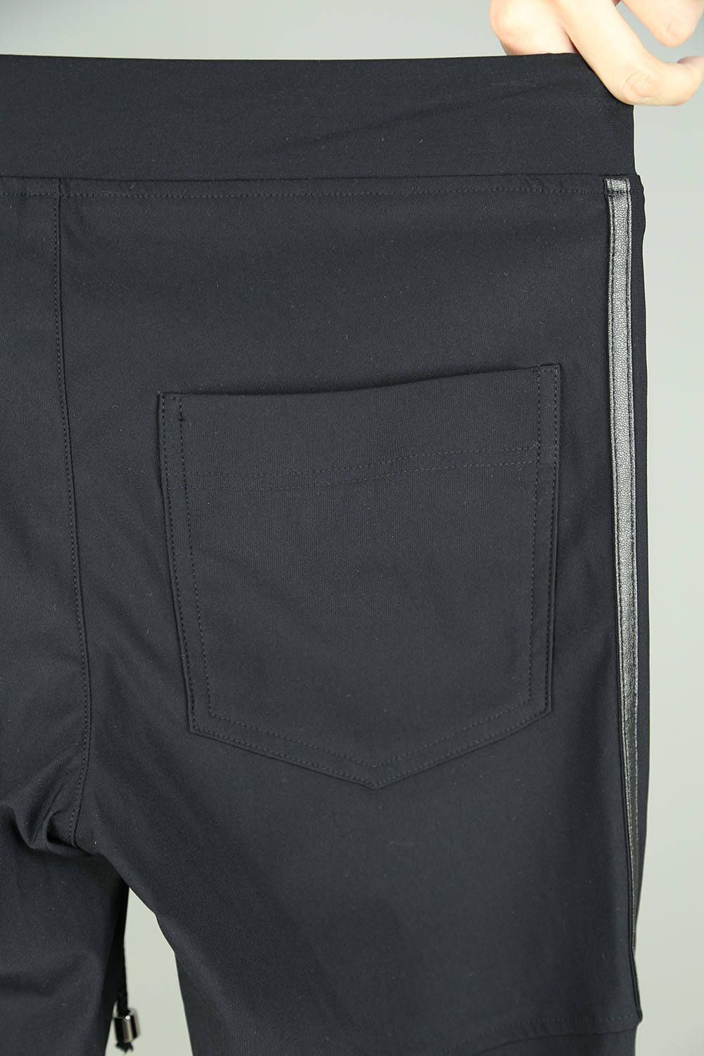 【人気定番商品】Johnson LINE NYLON PT / ブラック×ブラック