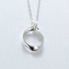 Loop Pendant