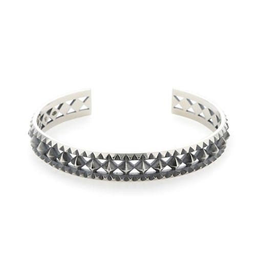 GARNI - Multiple Studs Bangle | Tempt