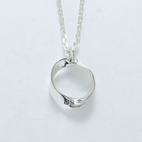 Loop Pendant