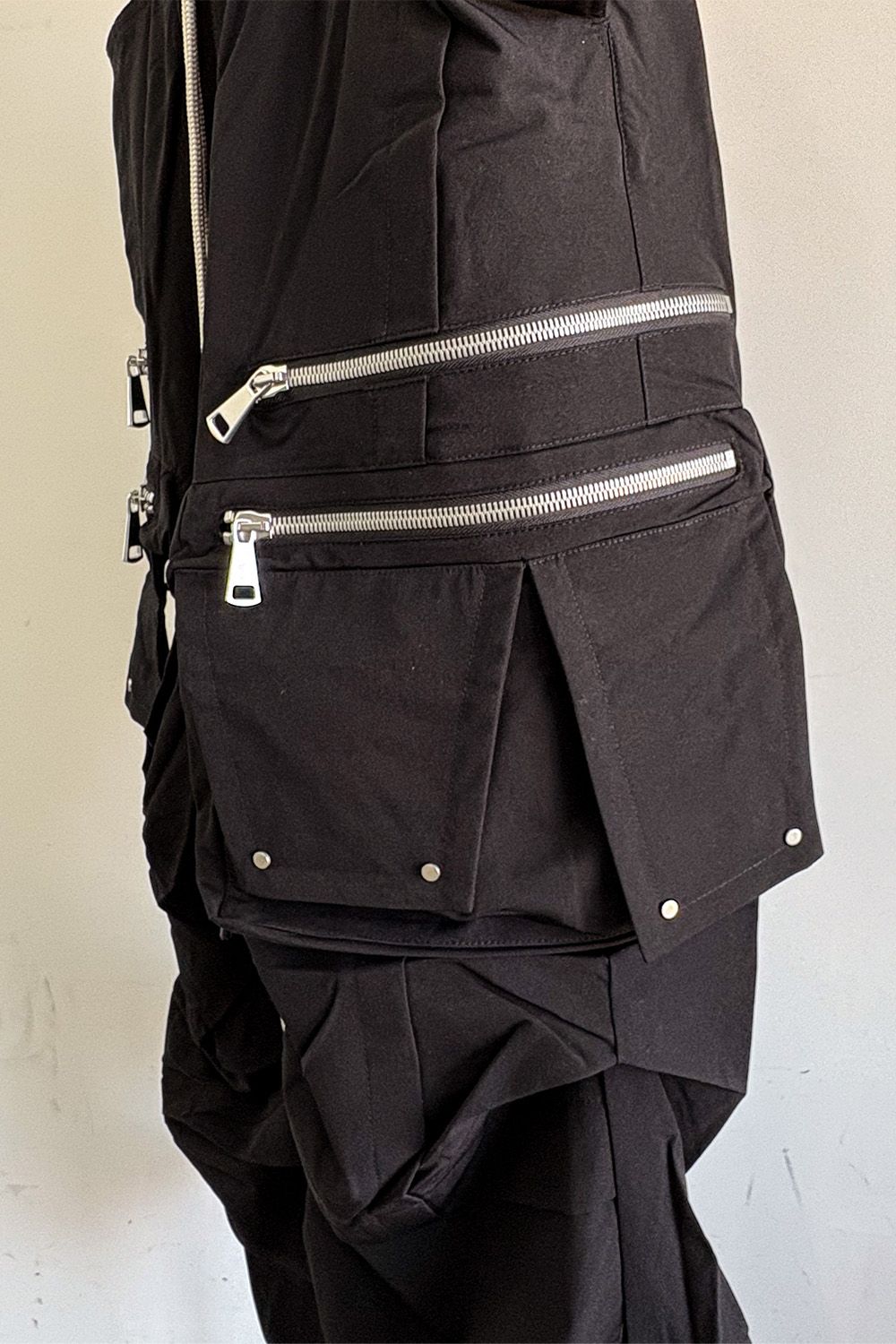 CARGO TUCK WIDE / ブラック