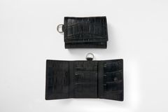 [9月〜10月入荷予定] クロコ 札入れ 三つ折り財布 / ブラック