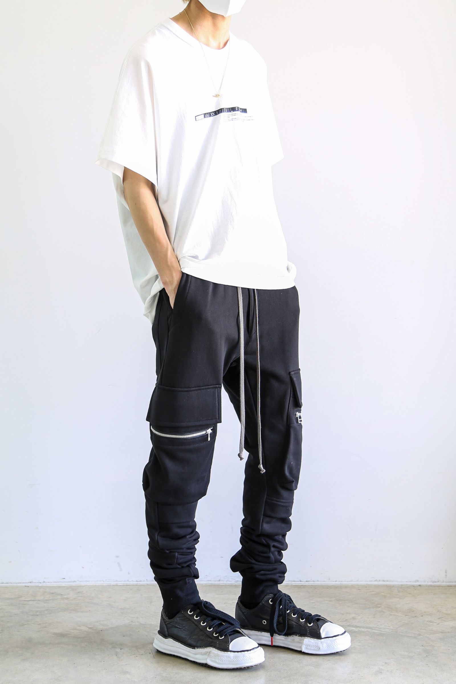 スウェッターカーゴスリムロングパンツ / SWEATER CARGO SLIM LONG PANTS / ブラック