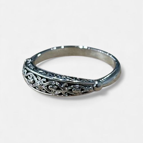 Aretousa Ring in Sterling Silver / GR134