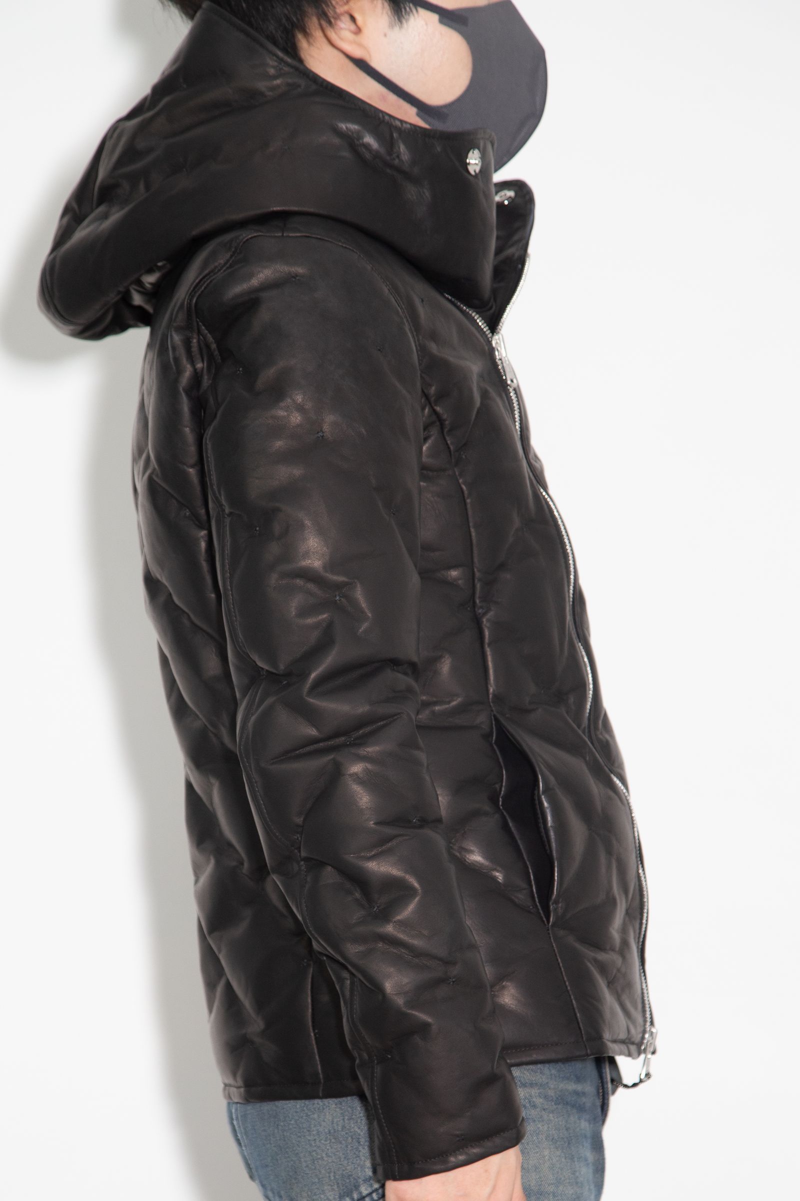 MONOCHROME LUXURY STEER 0.6mm “POLISH WHITE GOOSE DOWN” BLOUSON / ブラック