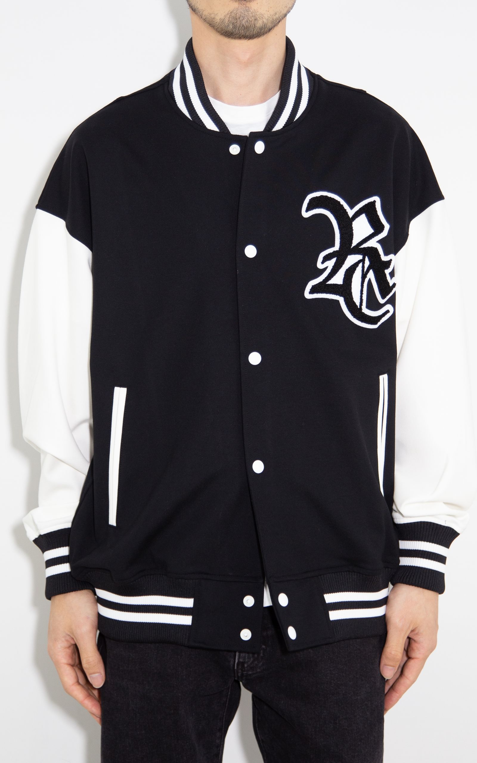 【人気継続商品】 RC jersey OVER VARSITY JACKET / ブラック