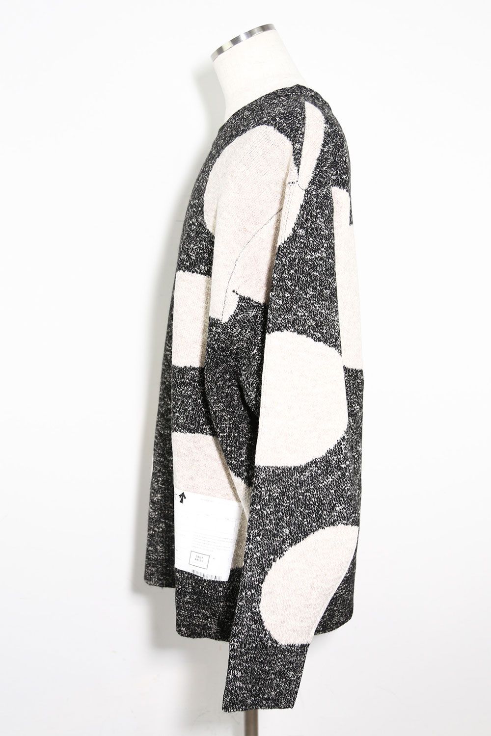 ドット模様リラックスフィットニット / Polka Pattern Knit Top / グレー×ベージュ / ag-8011
