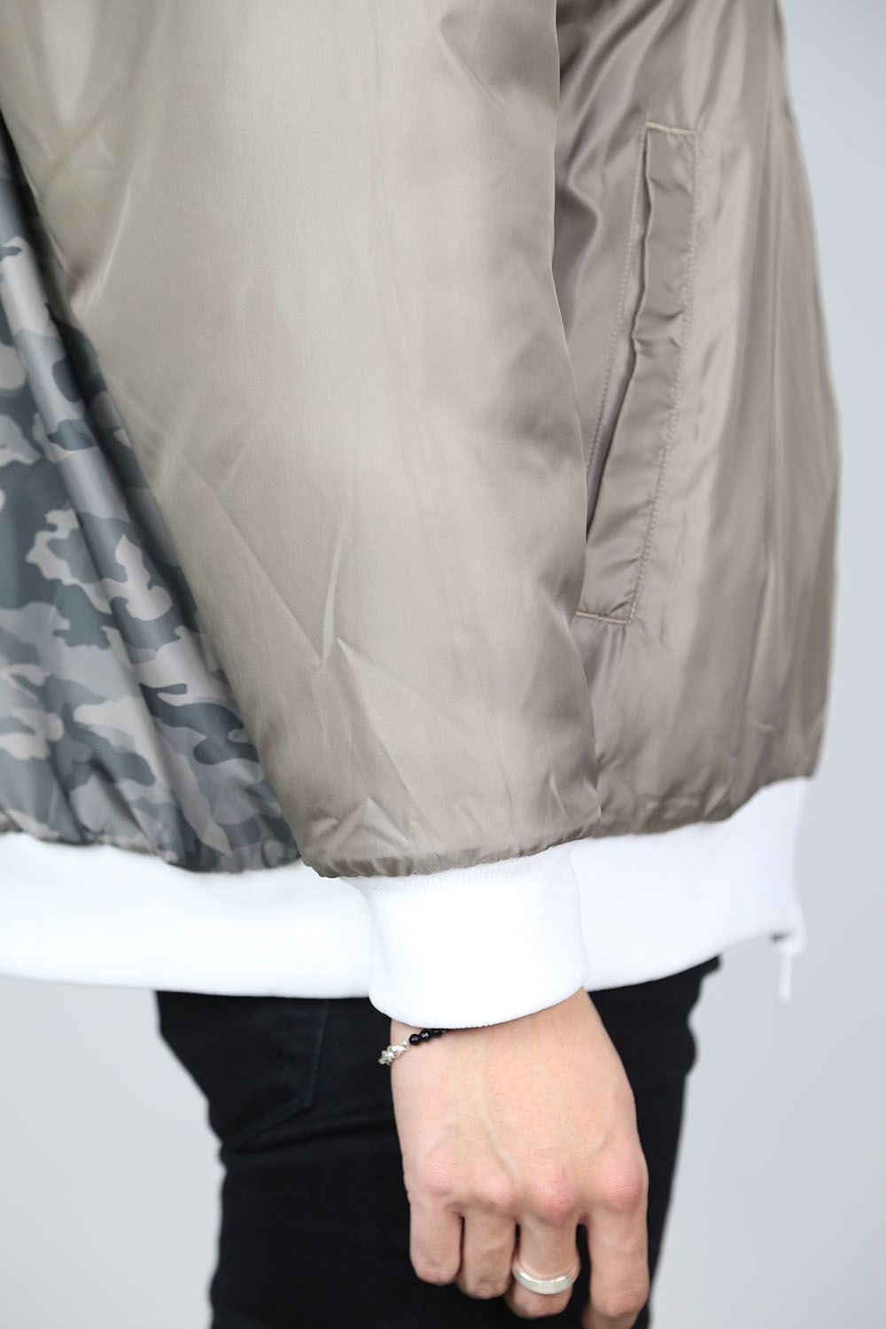 [ラスト1点 サイズ3] REVERSIBLE BOA BLOUSON / ホワイト