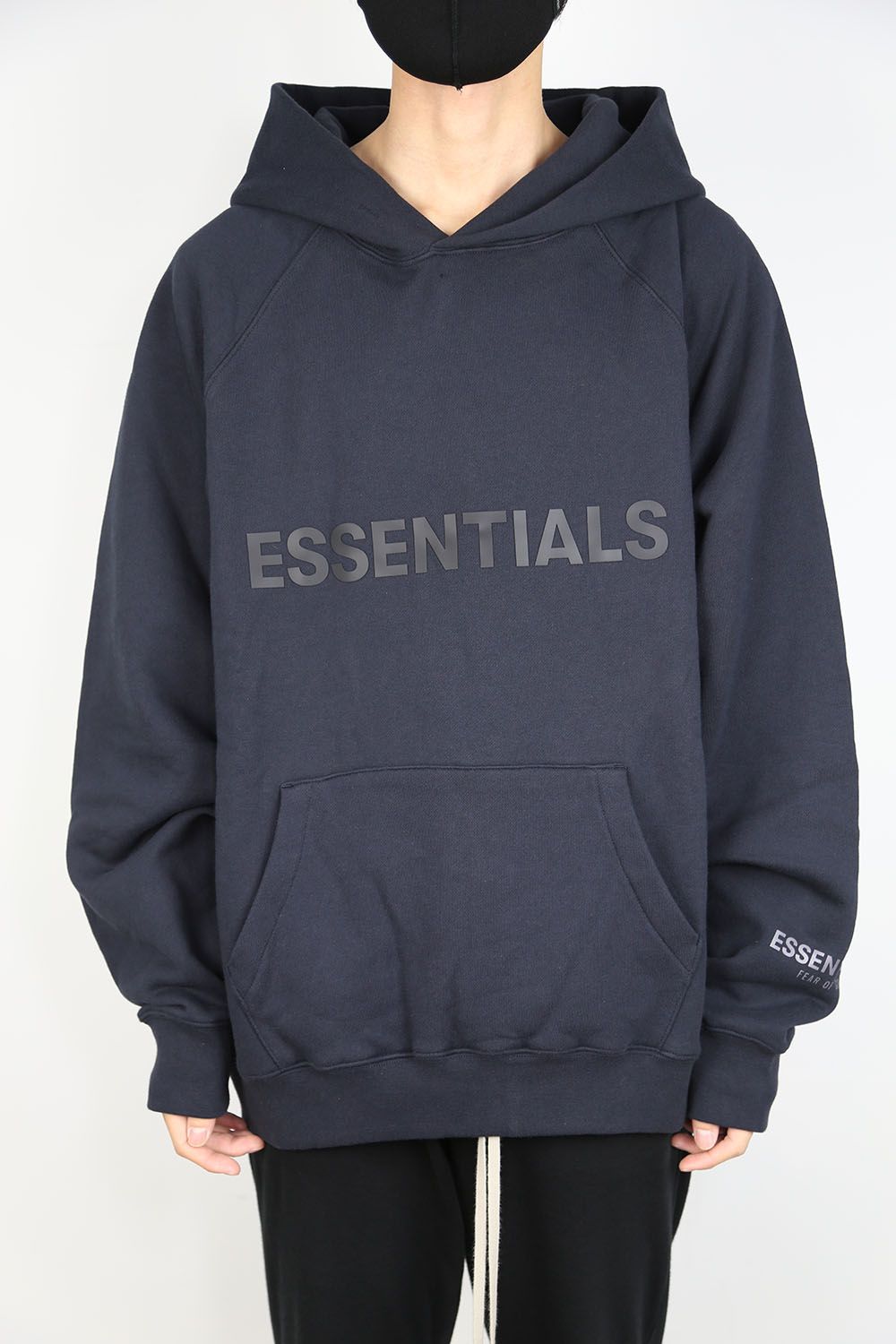 SSENSE FRONT LOGO HOODIE / ダークネイビー