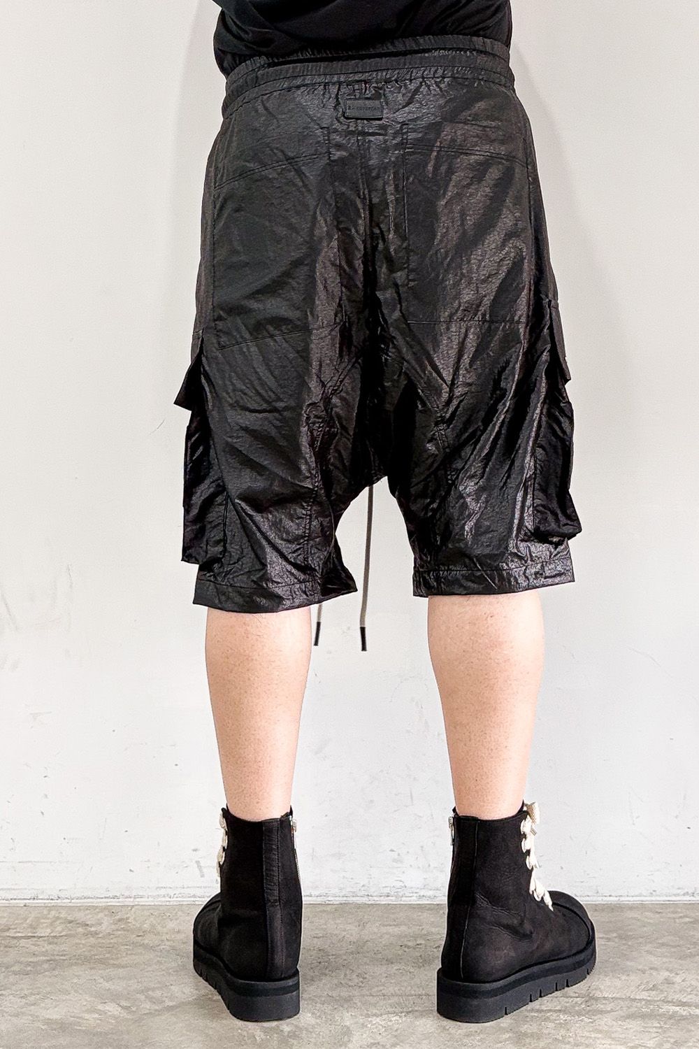 CARGO SHORTS / ブラック