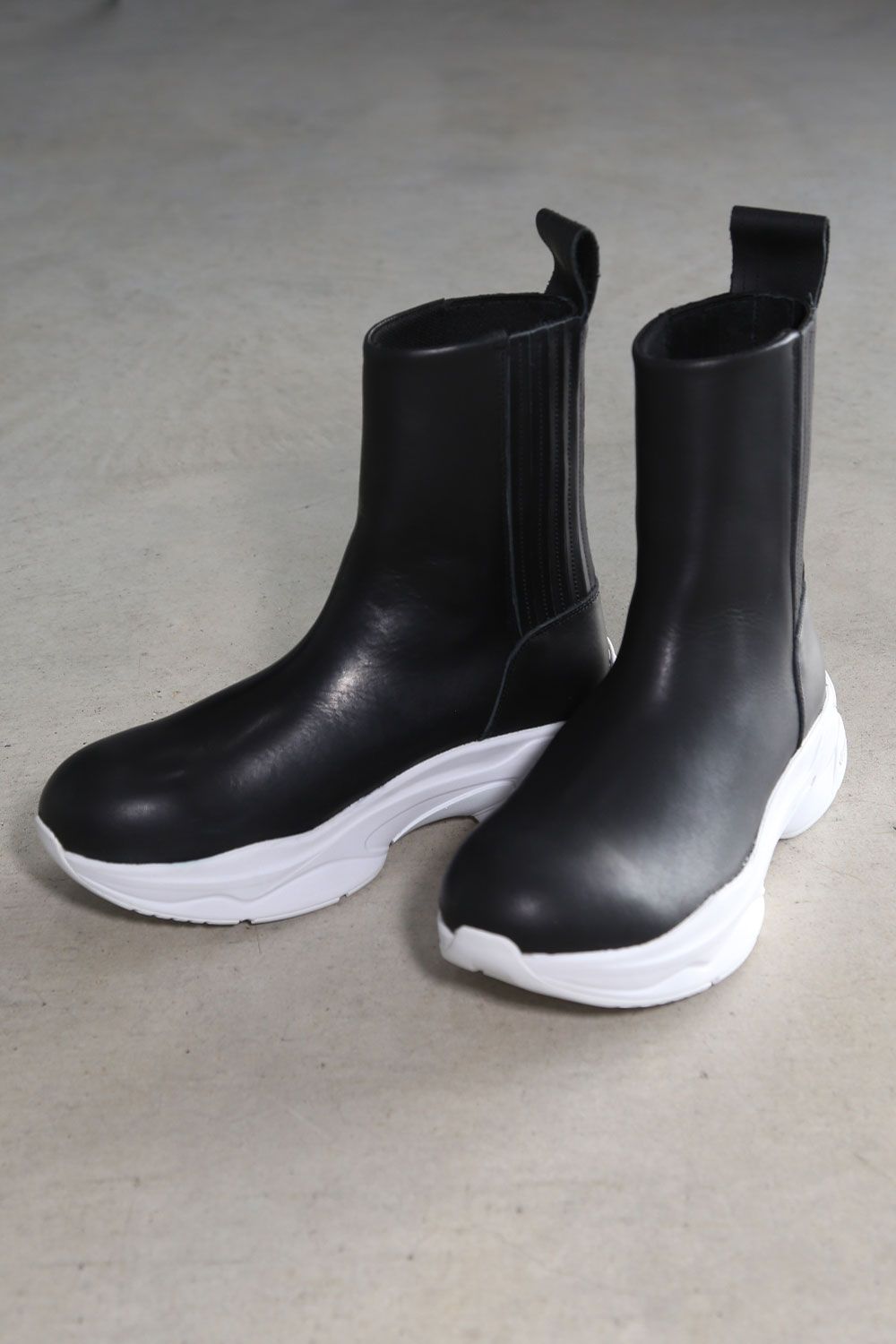 BACK GORE BOOTIE / ブラック