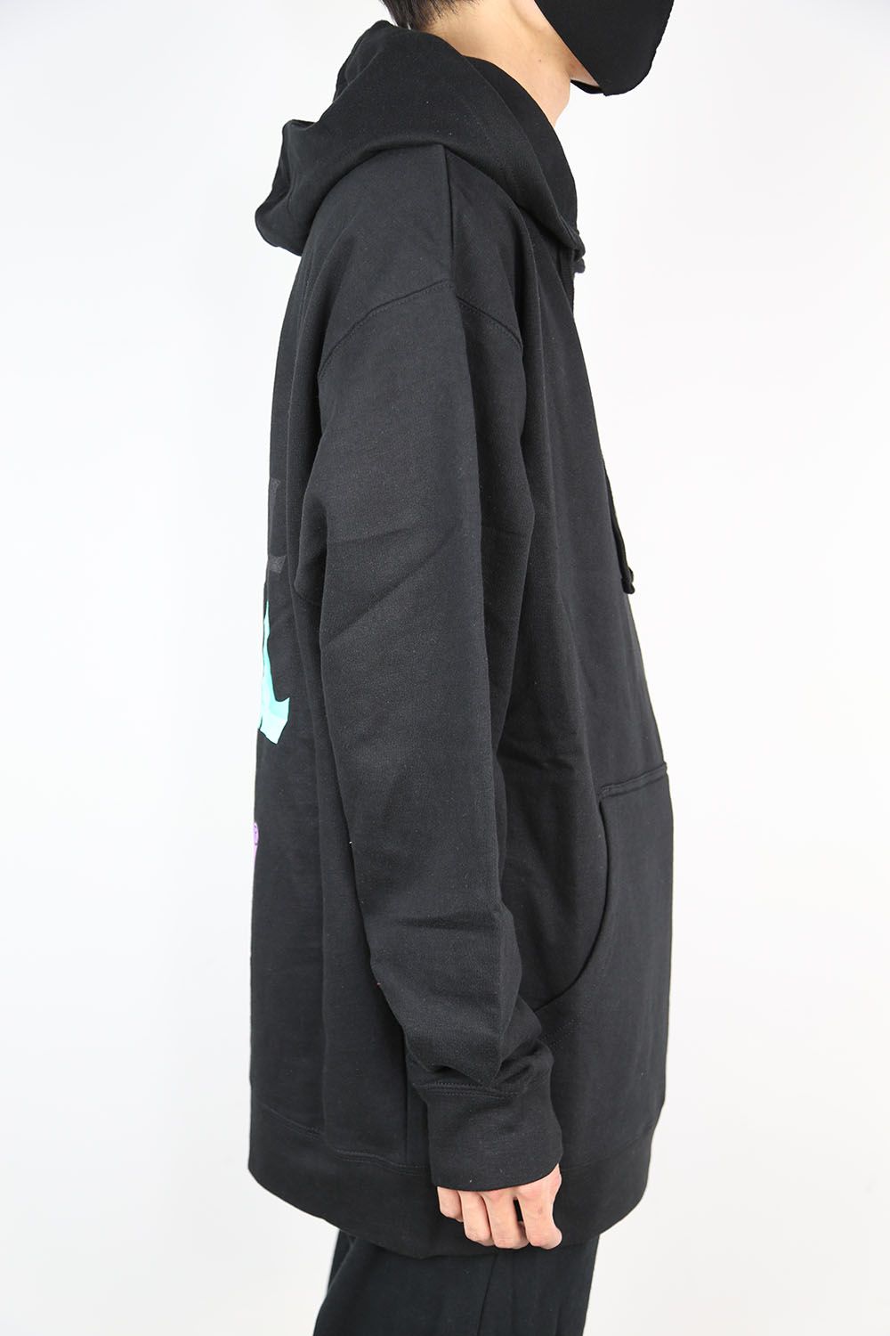 THE REAL ME BLACK HOODIE / ブラック