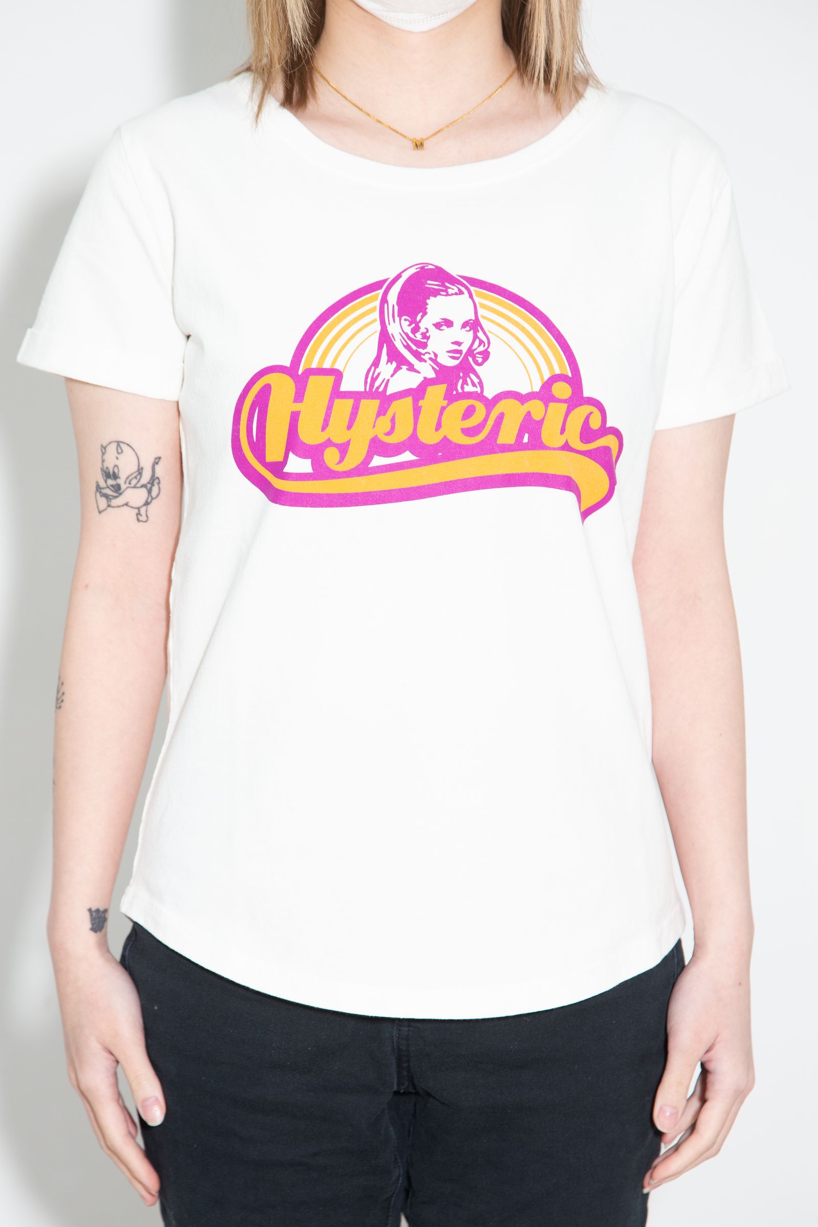 LIVING IN THE RAINBOW Tシャツ / ホワイト