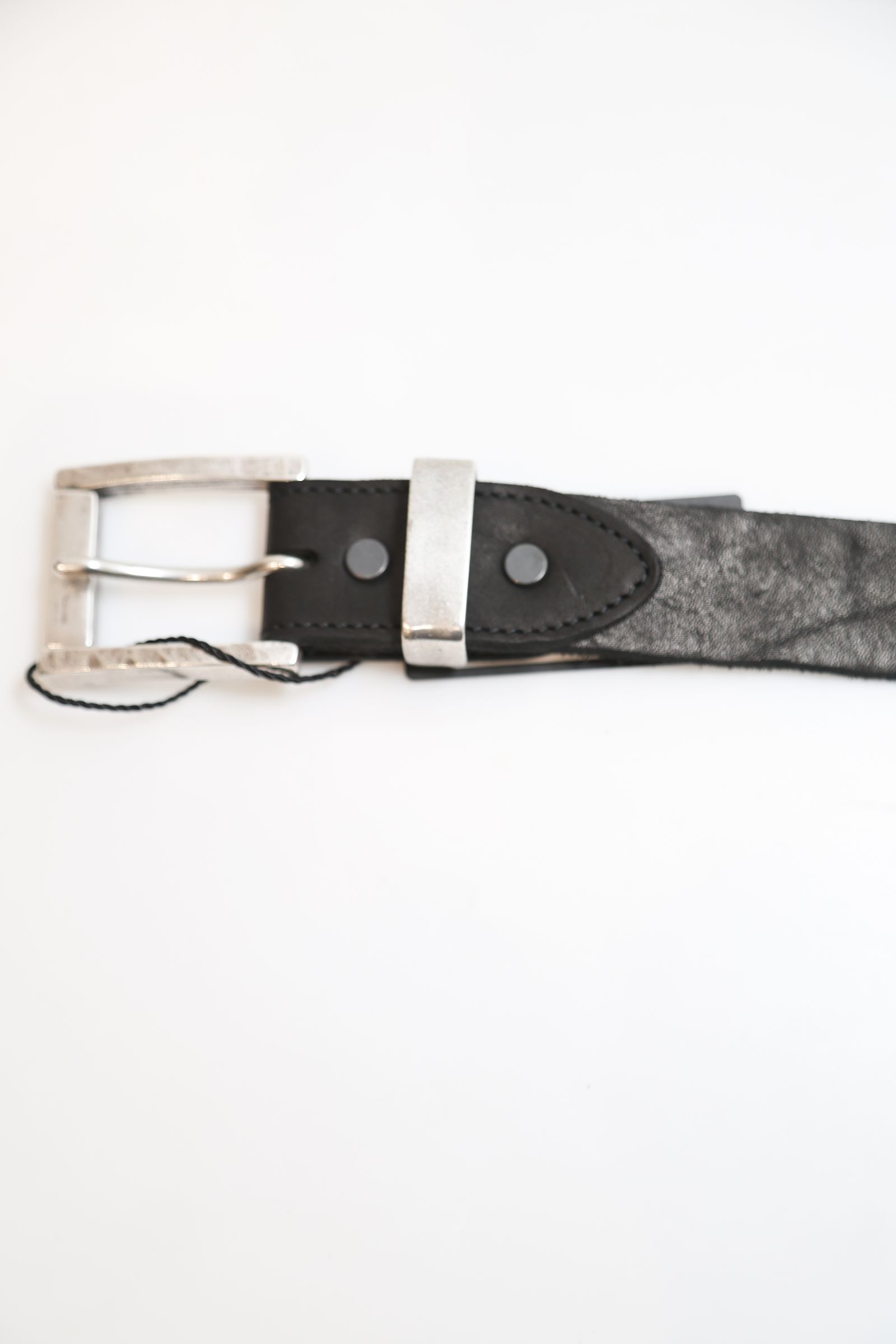 [318-27] JP SHOULDER GARMENT-DYED ROLLER-BUCKLE BELT【35mm】 / ブラック