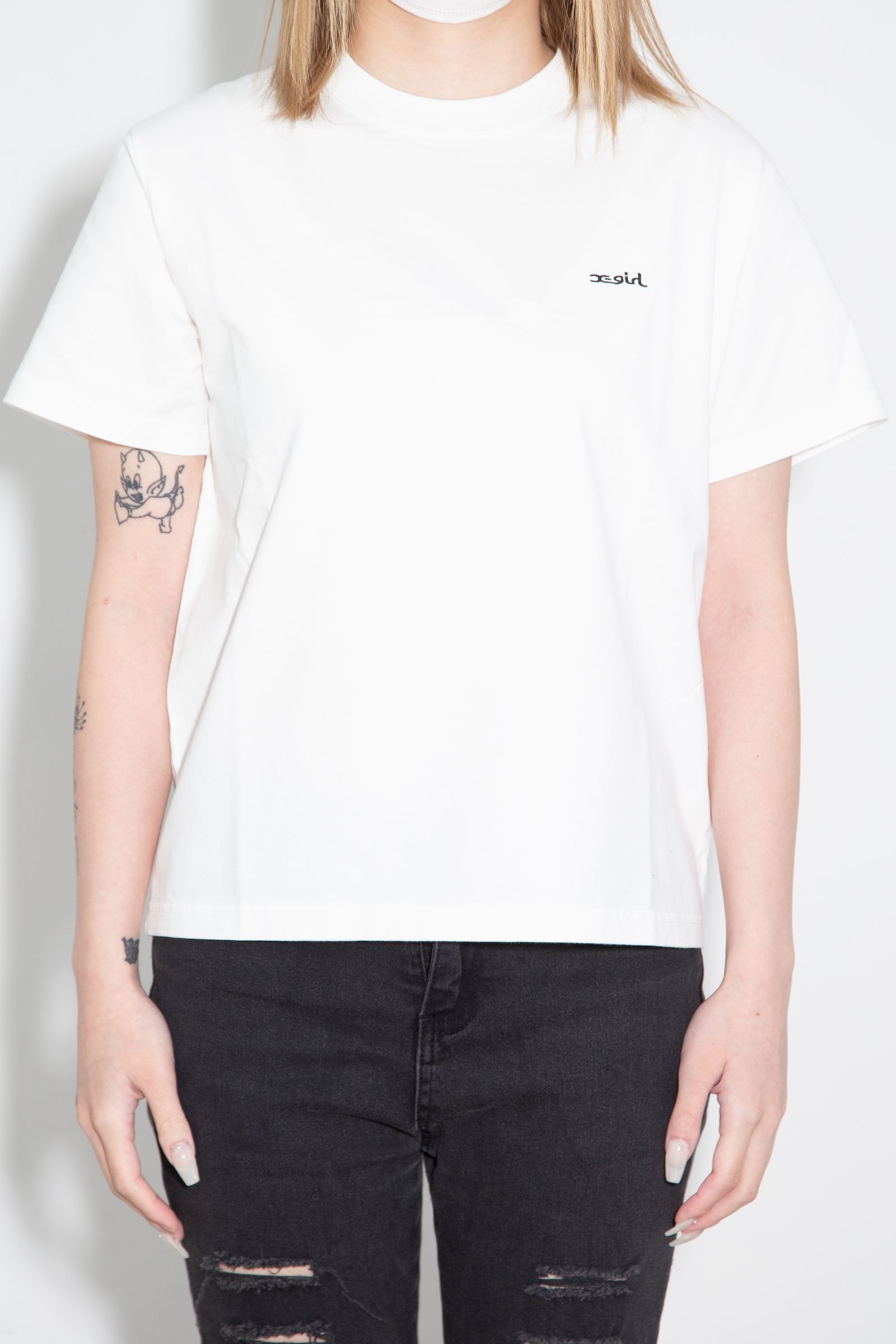FACE S/S TEE / ホワイト