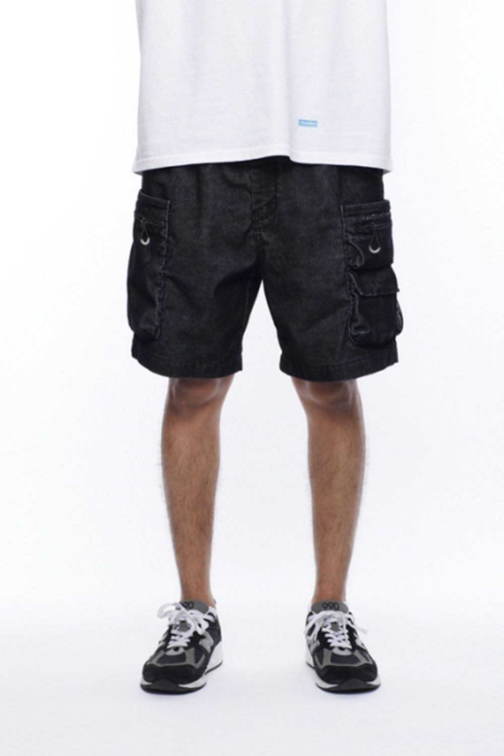 CORDUROY UTILITY SHORTS / ブラック