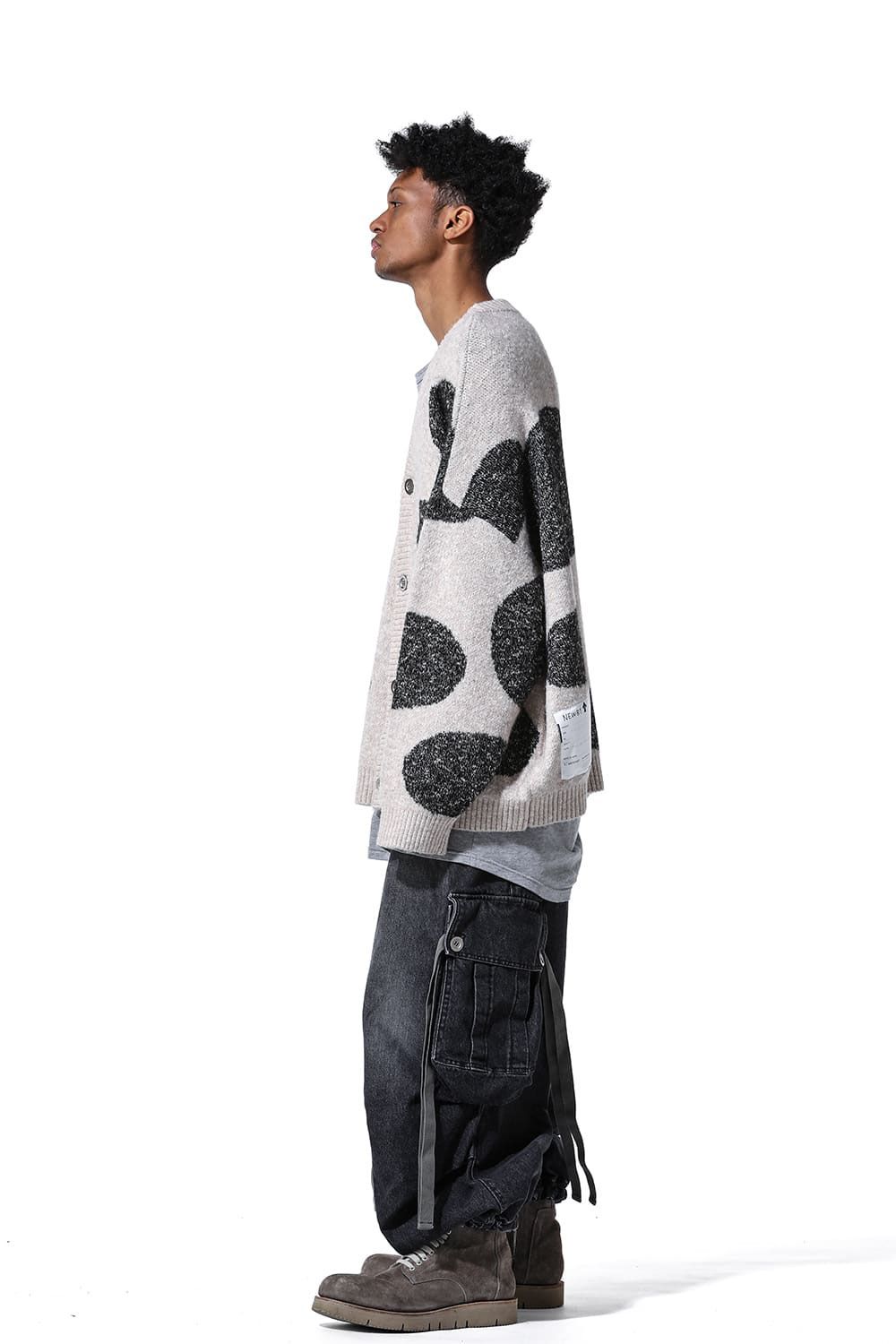 ドット模様オーバーサイズカーディガン / Polka Pattern Knit Cardigan / ブラック×ベージュ / ag-8010
