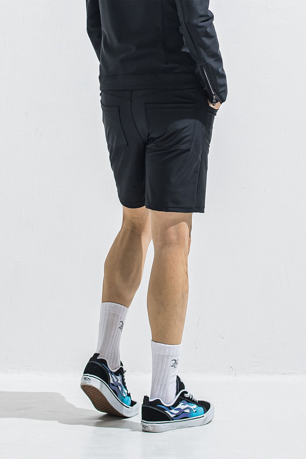 【セットアップ販売】[ラスト1点 サイズ2]  RUSH  OVER  ZIPUP HOODIE・RUSH DENIM SHORTS / ブラック
