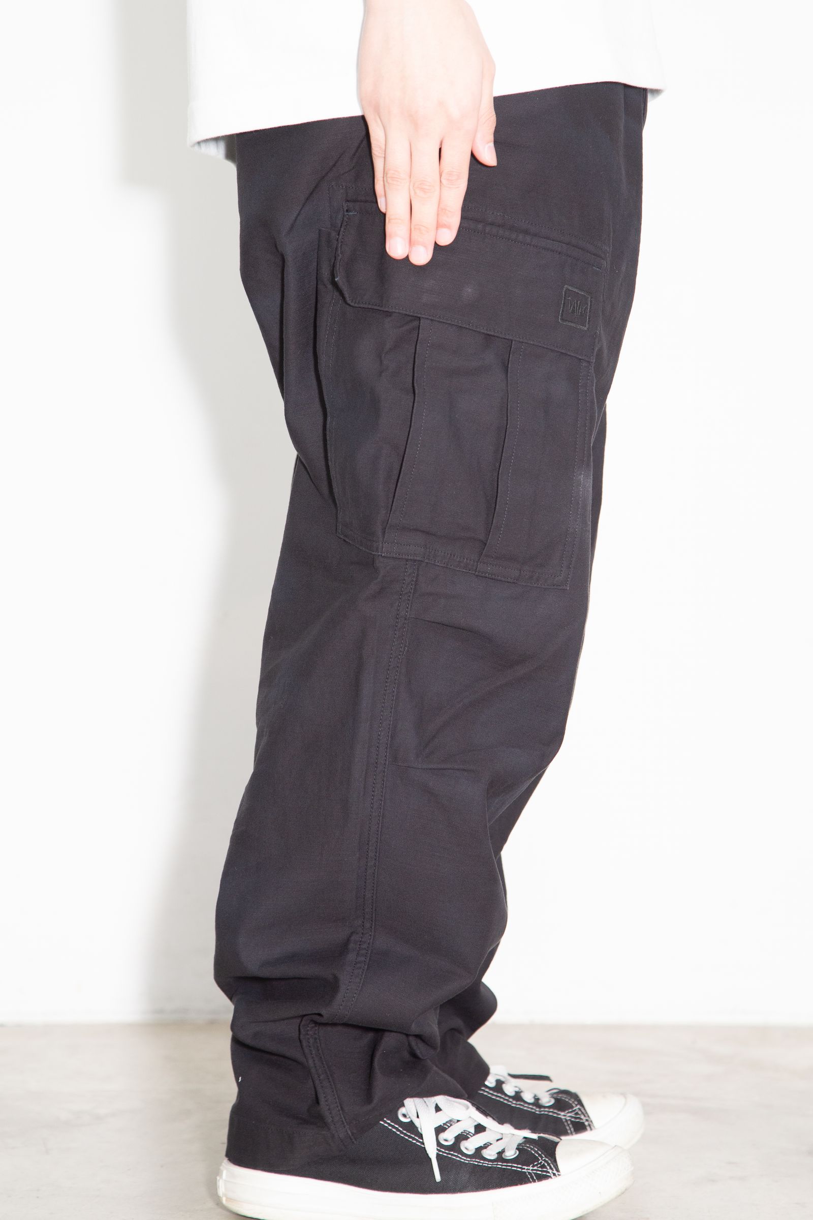 6-POCKET ARMY BAGGY PANTS / ブラック