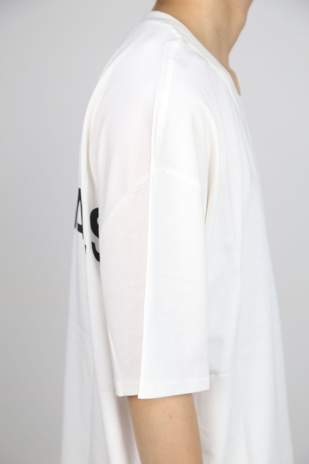 REFLECTOR LOGO S/S TEE / ホワイト